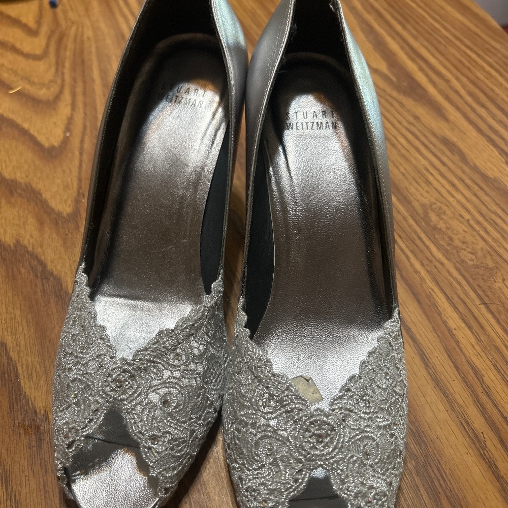 Stuart Whitman silver lace shoes with rhinestones